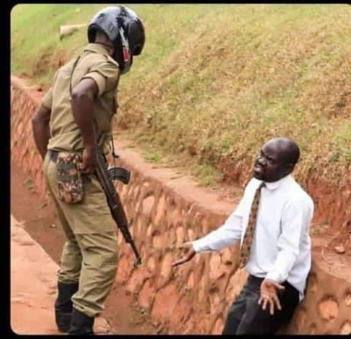 Sasa kusema umevaa uniform kutoka nursery ni kitu ya kukasirika😂💔💀