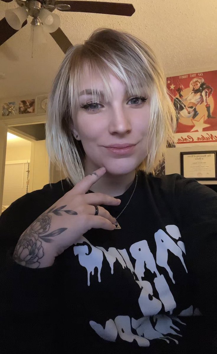 ✨abbs- enjoyer of things✨ tweet media