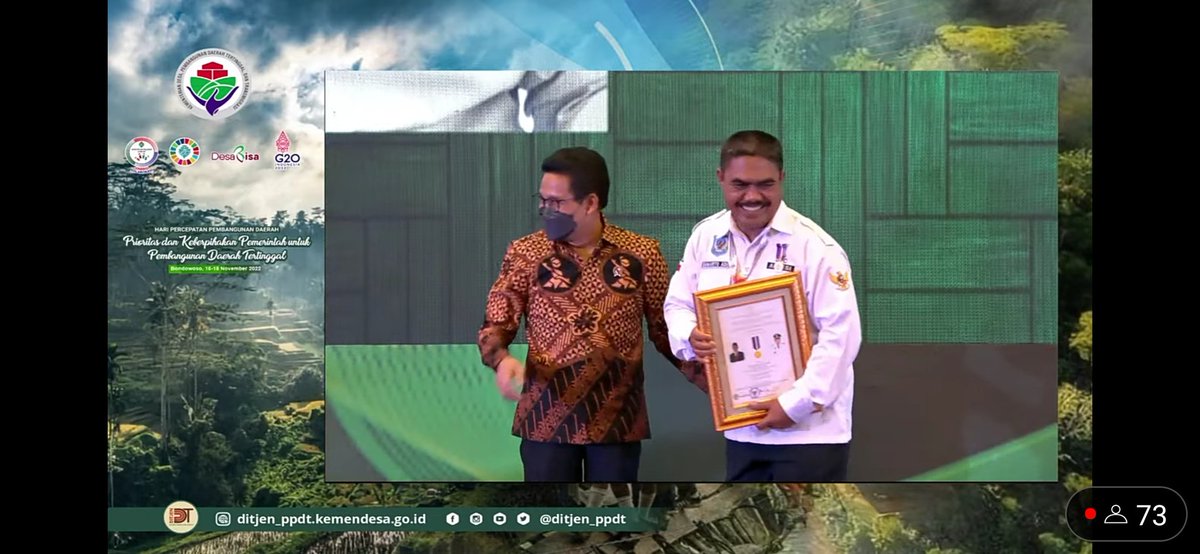 sabdolangit88's tweet photo. AYO bangkit  Mempercepat Pembangunan Daerah 2022 🙏
#HariPercepatanPembangunanDaerah
@jokowi 
@halimiskandarnu
@Kemendespdtt
@malik_haramain
@imansyukri
@taufikmadjid71
@yusradaridesa 
@azzameldzikrie 
@tppkemendes
@ditjen_ppdt 
@P3MDKalteng https://t.co/1eR2D7v8eM