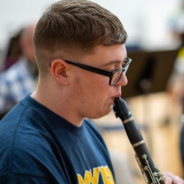 Timothymusicman's tweet photo. #NewProfilePic https://t.co/bAARhi3Vom