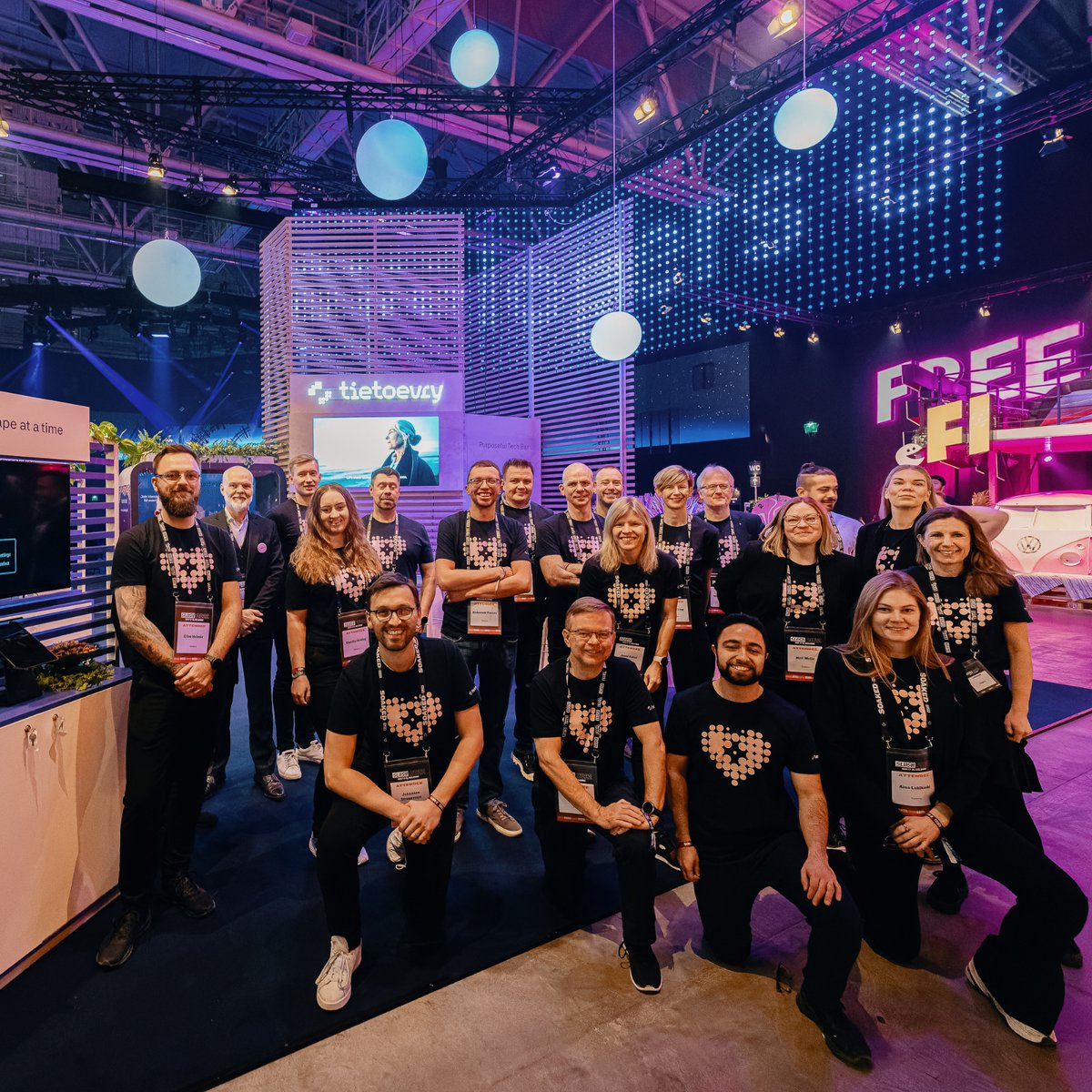 Tietoevry's tweet image. The #Slush2022 has officially began and our crew is ready for two exciting days ✨ Found out what purposeful technology is all about, enjoy cup of coffee and tell your opinion on future work. See you soon!
#purposefultechnology #innovation #digitalization