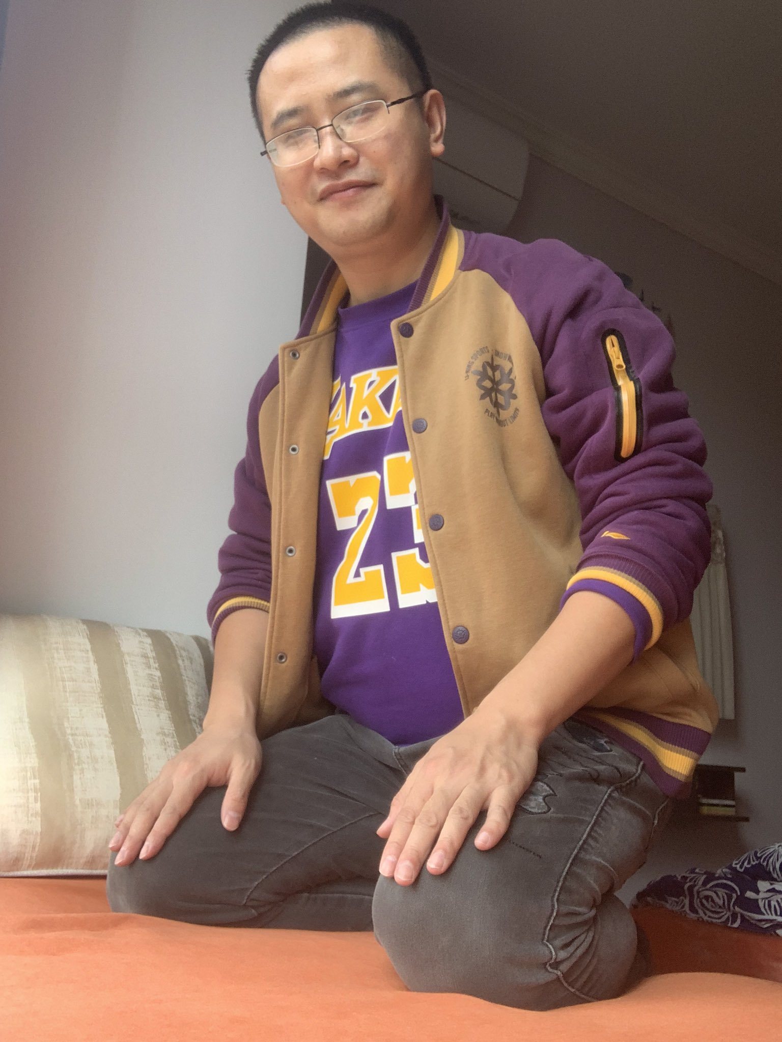 jameswhite on Twitter "I’m a Witcher and I’m doing meditating 🧘 very