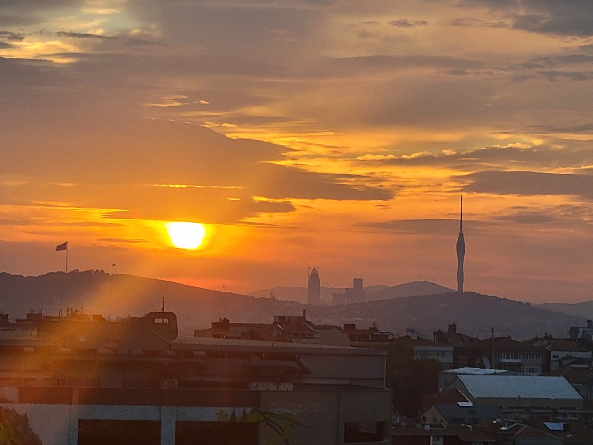 Goood morning, Istanbul!

#Cardano #Ergo #IBW2022