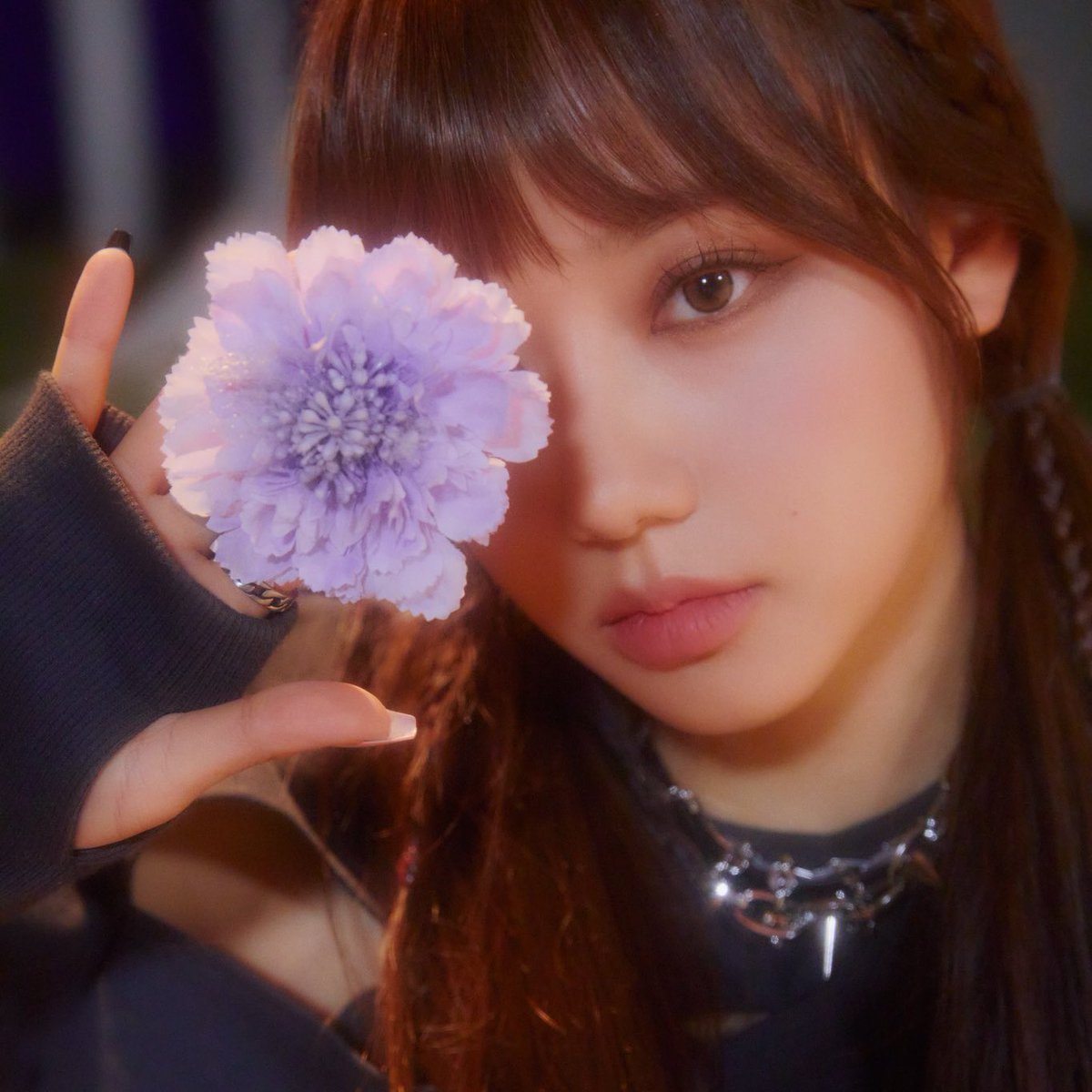 jes__j's tweet photo. so saena (jeong sehyeon 정세현) was actually on dancing high (2018) and was part of hoya team. she’s just 15 yrs old when she joined the show. here’s a thread of her performances
#FiftyFifty #피프티피프티 #saena #새나 #dancinghigh @we_fiftyfifty https://t.co/wsL6iafCWY