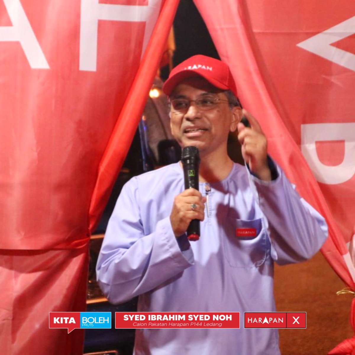 syedibrahim_my's tweet photo. Semalam santai bersama rakan Gambir di PDM Gambir Timur. Ramai yang datang, berbilang bangsa! Ini semangat yang saya dokong tinggi.

Di kala pihak musuh menanam sentimen perkauman, kita lawan dengan keharmonian dan semangat rakyat!

#KitaBoleh
#Ledang
#Harapan https://t.co/V60IGHtOsO