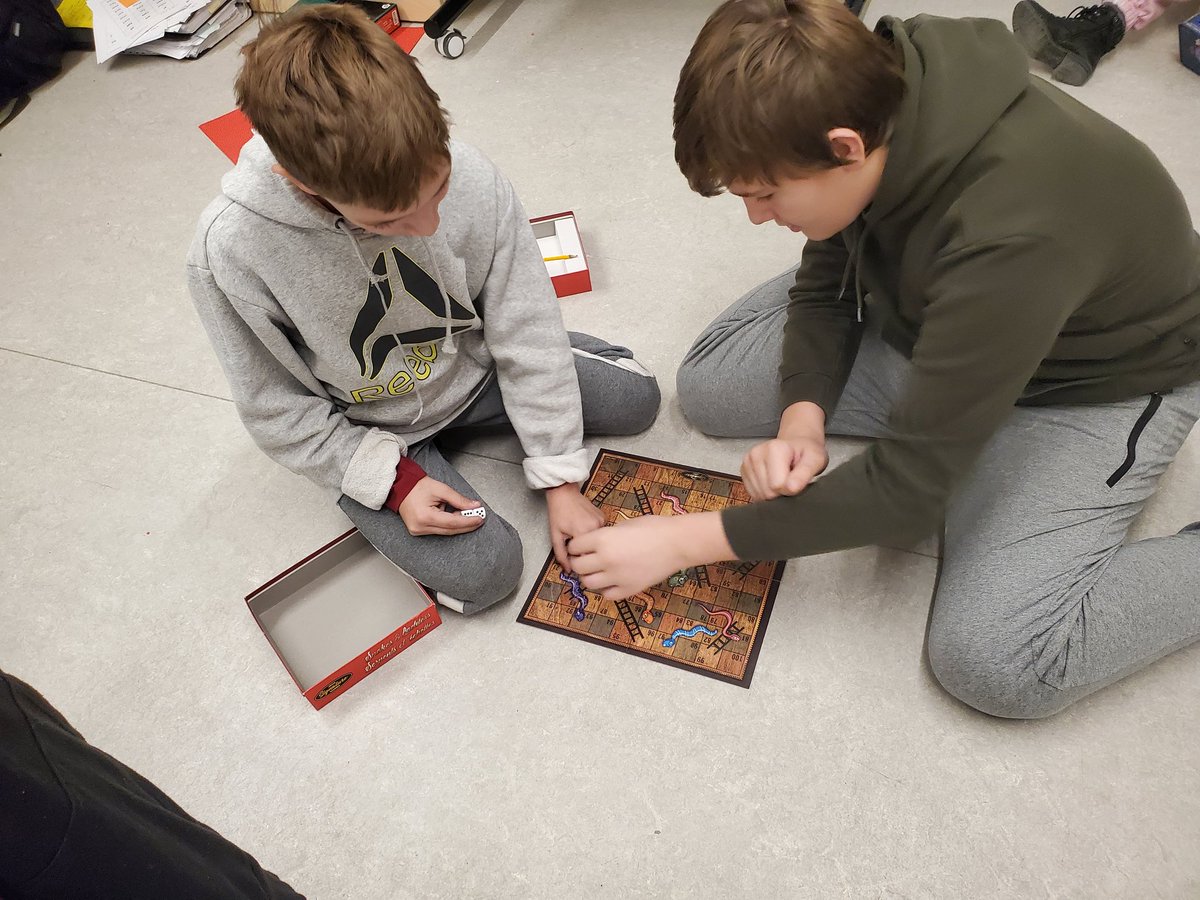 KParent's tweet photo. Our Grades 7/8 and 9 Inclusive classes learned about creativity (through play) and an Entrepreneur view. We discussed how "play" changed as we got older and how it is critical in problem solving. @FMPSD @Canadiana88 @CompMinerTweets #individualizedlearning https://t.co/PD6H3nS4Bu