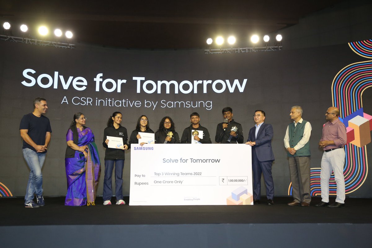 teamTGIC's tweet photo. 2/2 One of the 3 winners, he won the competition for his #AlphaMonitor, a wearable for monitoring Alzheimer’s Patients.
He received a grant upto 1Cr & incubation opportunity at @iitdelhi.
@anilgb @KTRTRS @DrShantaThoutam @TWorksHyd @RICH_Hyd @alzassociation @PIIndiaOrg https://t.co/BlBX9Io7dD