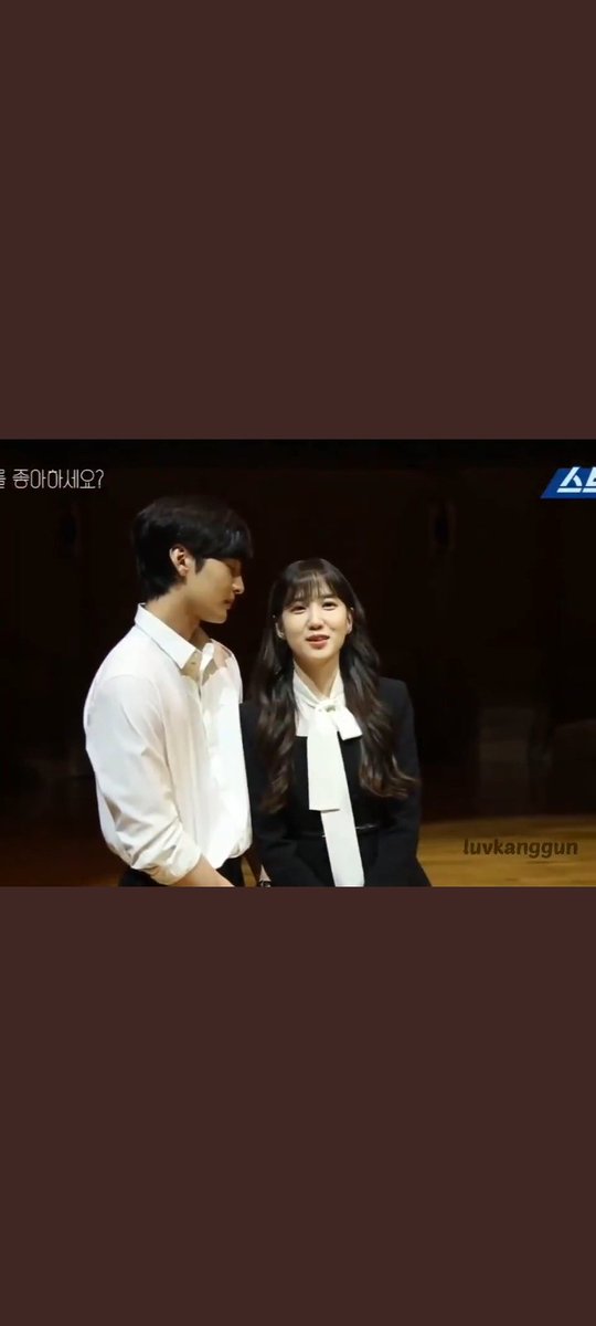 Jekipsh's tweet photo. Peb to Minjae : Suaranya sangat bagus dan pas untuk peran park joon young
Kmj to Eunbin : Matanya eunbin sangat bagus ๐คญ
Kangen mereka kalo ngobrol nyaman banget terus joke2 mereka tuh nyambung ๐ญ๐ญ #Binjae https://t.co/lK75vfGXhu