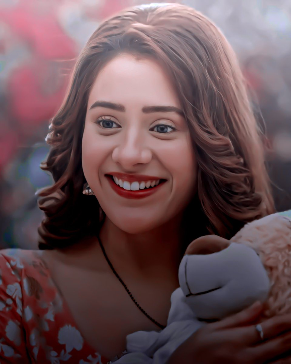 krisa_world's tweet photo. Sayuri ✨😍 @nawab_hiba
.
#Sayuri #HibaNawab #HibaAsSayuri #SmileyQueen #WohToHaiAlbelaa #Starbharat #HibaAsSayuri #HibaLove https://t.co/nTCxFOCyzB
