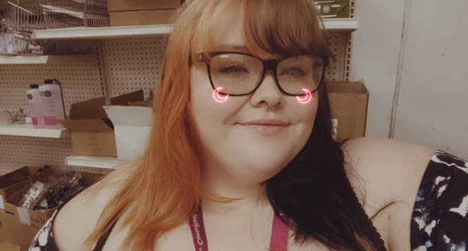 Tell me I&rsquo;m hot https://t.co/YGboUAD0ZV<a href="/tag/femdom"class="tags"><span>#femdom</span></a><a href="/tag/findom"class="tags"><span>#findom</span></a><a href="/tag/ssbbw"class="tags"><span>#ssbbw</span></a><a href="/tag/paypig"class="tags"><span>#paypig</span></a><a href="/tag/femdomme"class="tags"><span>#femdomme</span></a><a href="/tag/cashcow"class="tags"><span>#cashcow</span></a>