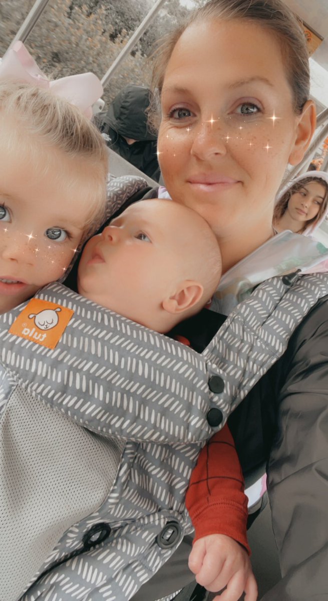 My sweets! Gavin is already a chunker at almost 3 months and Grace is still so patient and obsessed with her brother. Not ready to go back after Christmas break but I do miss my other kiddos ❤️❤️