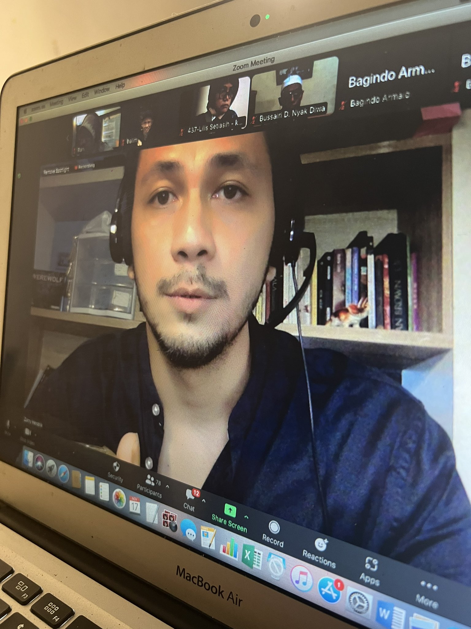 z-h-on-twitter-daring-bersama-bapak-ibu-https-t-co-rc6mobnzeg