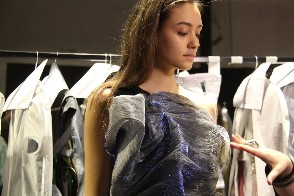 Buongiorno a tutti!
Oggi #17novembre vi ricordiamo la sfilata 👗"Young Fashion Talents" presso l'IC Via Poppea Sabina nel quartiere Casal Monastero <a href="/Roma/">Roma</a> #MunicipioIV.
Appuntamento alle ⏰17 
#SmartHeartRome #periferia #DigitalMade #FashionDigitalNight

▶️mondodigitale.org/eventi/young-f…