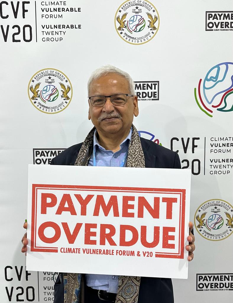SaleemulHuq's tweet photo. Time to agree to establish the Sharm Al Shaikh Finance Facility for @LossandDamage in @COP27P https://t.co/DDz1G3YrX2