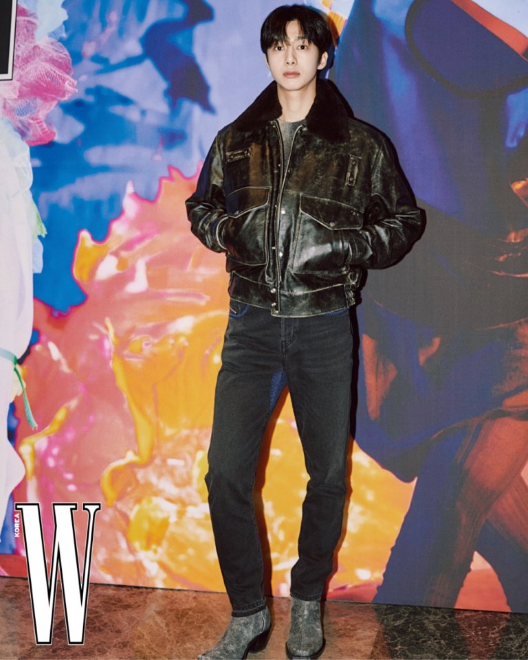ArchiveChw's tweet photo. 221117 W December Issue Pictorial Pre-release with Hyungwon MONSTA X @OfficialMonstaX

#HYUNGWON #형원 https://t.co/4ZLDQ409Ga