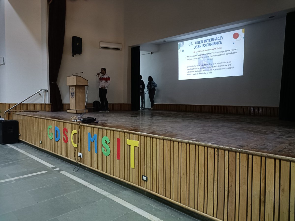 GdscMsit's tweet image. Orientation happening Now!🌟
@kavyaaa_jain 
#GDSC #GDSCMSIT #googledeveloperstudentclub