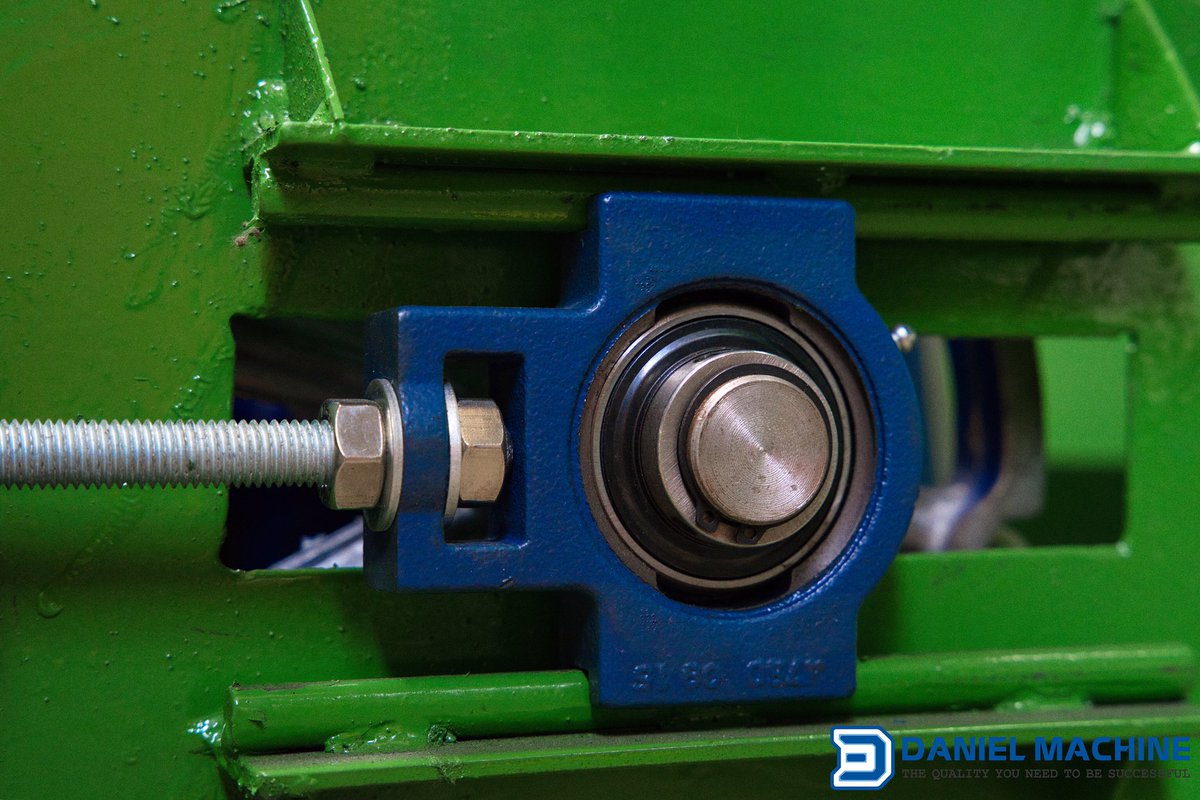 DungTienNguyen4's tweet image. New technology helps cashew nut shelling machine evolve fastest than ever #danielmachine
danielmachine.com