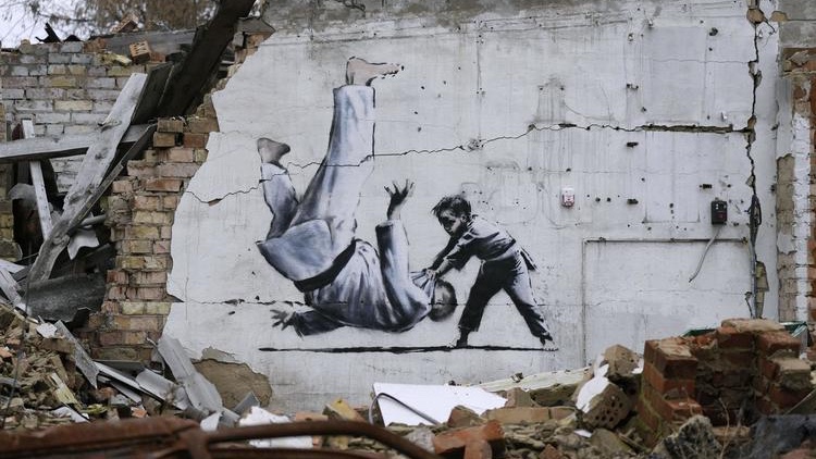 Die Ukraine nimmt die Stadt Cherson ein und Russland nimmt reißaus: wir fassen wieder die Ereignisse der letzten vier Wochen im Ukraine-Krieg für Euch zusammen.

UKW107 Ukraine: Winter is coming ukw.fm/ukw107-ukraine…

#metaebene #podcast