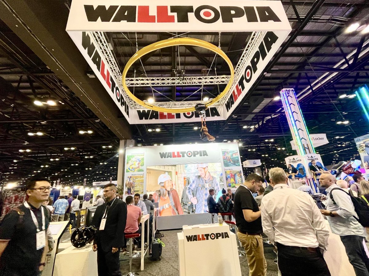 Busy days at booth 3806 at #IAAPAExpo #IAAPA2022 #iaapa #walltopia