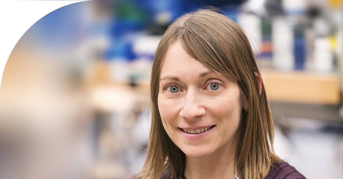Longfonds's tweet photo. Prof.dr. @CarlaKimLab: ‘Met de #minilong kunnen we heel gericht naar behandelingen voor #COPD zoeken. Nieuwe inzichten volgen elkaar snel op!’ #wereldcopddag
Lees meer👉 https://t.co/sbA5Aby9S0 https://t.co/Eaugi5AlDP