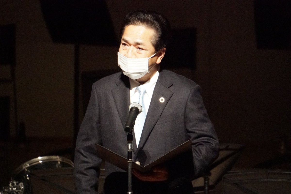 今年で、小川文化センターアピオスは４０周年、四季文化館みの～れは２０周年を迎えます。
それぞれ記念事業の一つであるアピオス「おやこＤＥジャズ」とみの～れ「リレートーク」に出席し、お祝いの挨拶をしました。