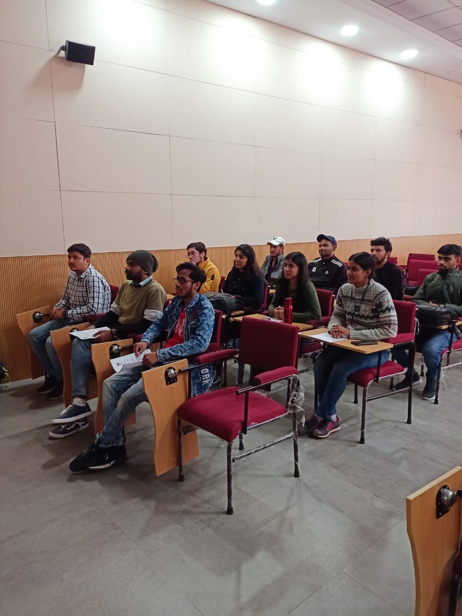 IndagRubber's tweet photo. Indag Rubber participated in the Campus Recruitment Drive in the IIT Mandi campus for the batch of 2023.

The Talent Acquisition team of Indag Rubber had exciting discussions with the students, briefing them about the company and its professional development opportunities. https://t.co/CxF9FPiBVW