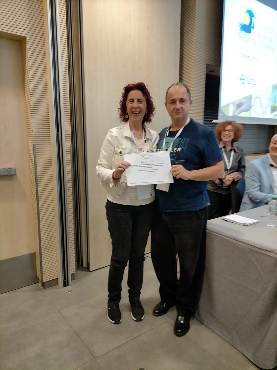 La infermera de l'EAP Sant Joan de Vilatorrada, de l'<a href="/icscatcentral/">ICS Catalunya Central</a>, i membre de la Comissió Assessora a la Cura Integrativa del COIB, <a href="/JoaquinaBorjas1/">Joaquina Borjas</a>, ha guanyat el premi al millor pòster al Congrés de la Sociedad Española de Salud y Medicina Integrativa #CongresoSesmi2022