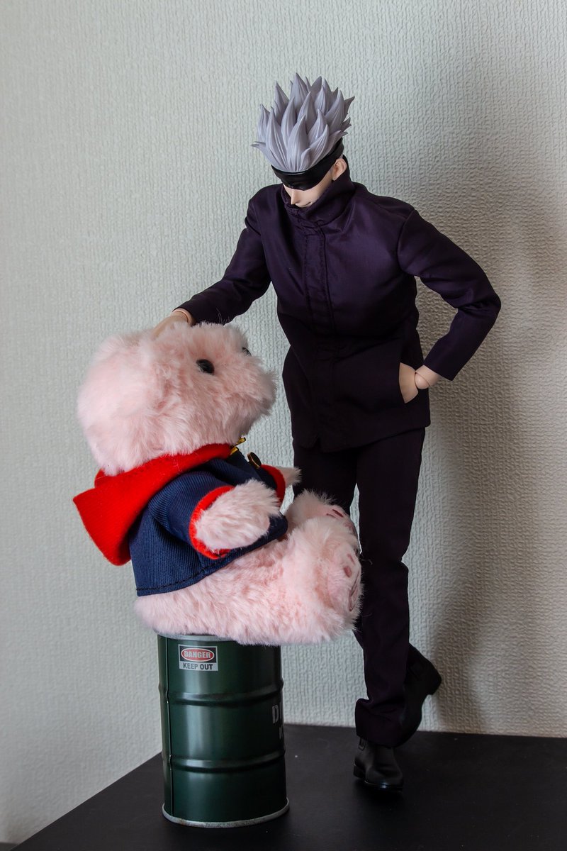 BIG じゅじゅべあ (五条悟ver.)プレミアム✨️ セブンイレブン限定、当選品、呪術廻戦BIGじゅじゅベア五条悟verです。