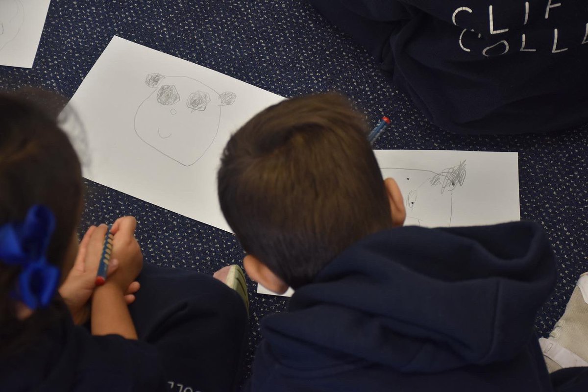 What an honour to welcome @sophyhenn to Clifton College today.

She kicked off a wonderful session with Reception, where they discussed what things make them happy before having a go at drawing their very own Pom Pom Panda 🐼 

#cliftoncollege #education #reading #books #author
