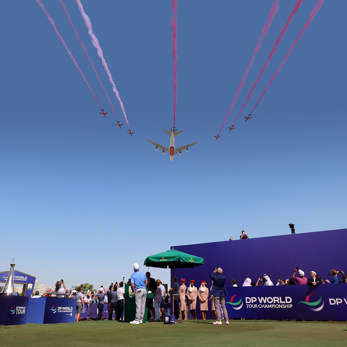 We’ve teed off at the @dpwtc in signature Emirates style, with a spectacular flypast alongside the @rafredarrows!