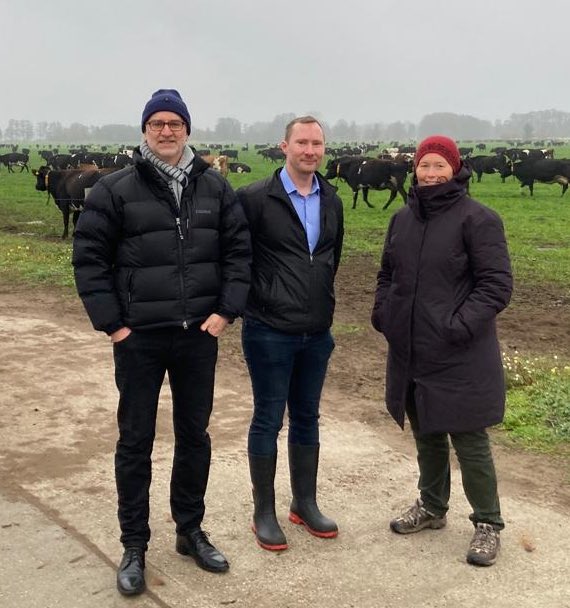 In <a href="/landbrandenburg/">Land Brandenburg</a> with Mel Poulsen, NZ’s Agricultural Trade Envoy <a href="/MelWNI/">MelWNI</a> and Paul Costello, owner of <a href="/GrasmilchBRB/">Grasmilch Brandenburg</a>. Climate, technology, &amp; farm innovation - all topics to share experiences and ideas. Overcoming common challenges through GER 🇩🇪 &amp; NZ 🇳🇿 cooperation. 🤝🤝<a href="/MPI_NZ/">Ministry for Primary Industries</a>