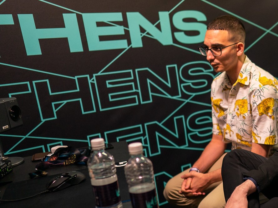 Exploring options for 2023. Kinda late as every year🤙

Looking for Scouting Analyst or Data Analyst roles, examples on request. Pretty confident I can upgrade your coaching staff with my vision. 

3+ years LEC/LCS/Worlds experience 

DM/mail me or <a href="/n8laprade/">Nathan Laprade</a>

RTs appreciated 🧡