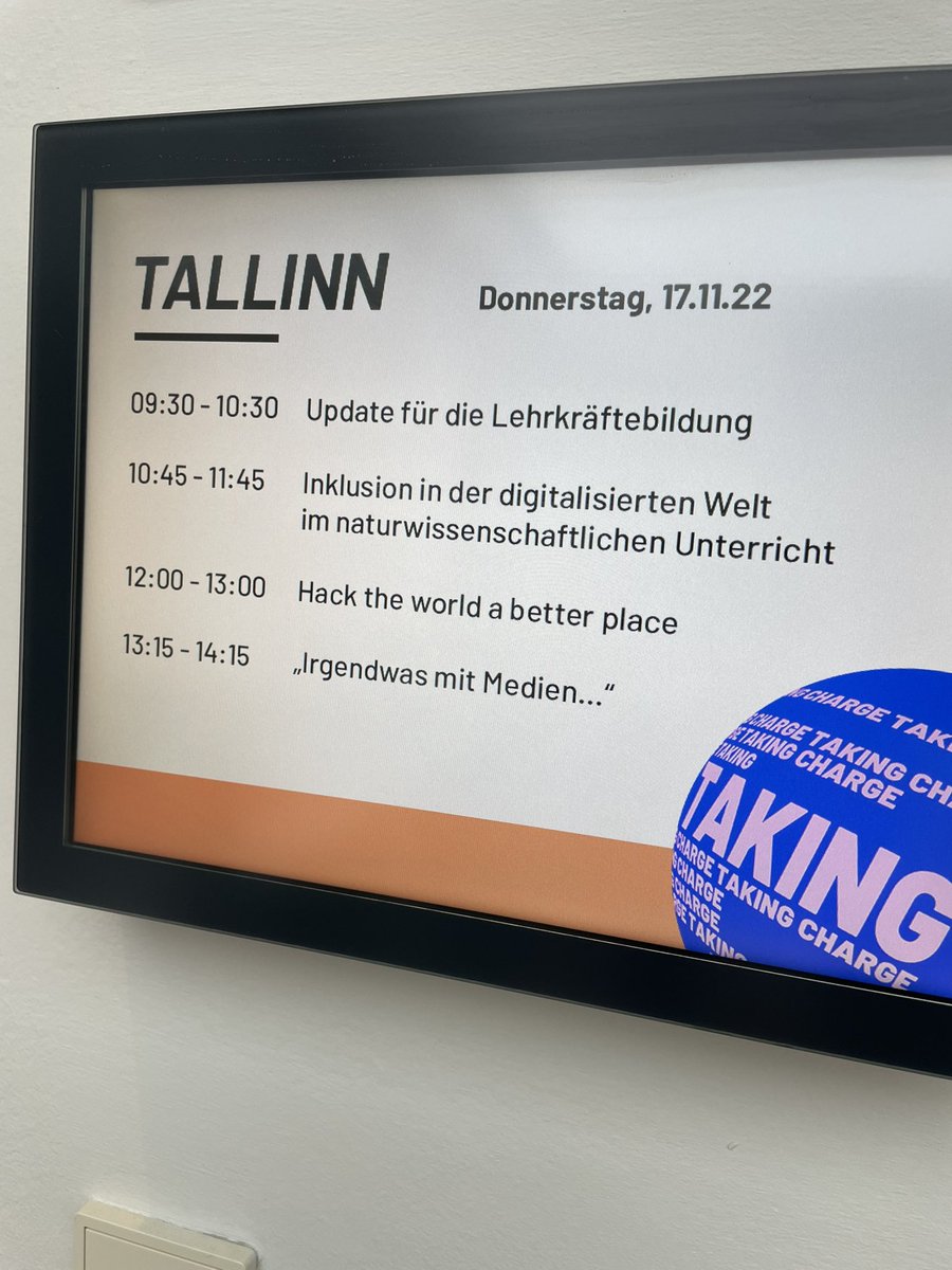 Gleich geht’s los auf der #KonfBD22 Zusammen mit <a href="/SebWastl/">Sebastian Wachtel</a> zu einem aktuellen Thema: Irgendwas mit Medien!