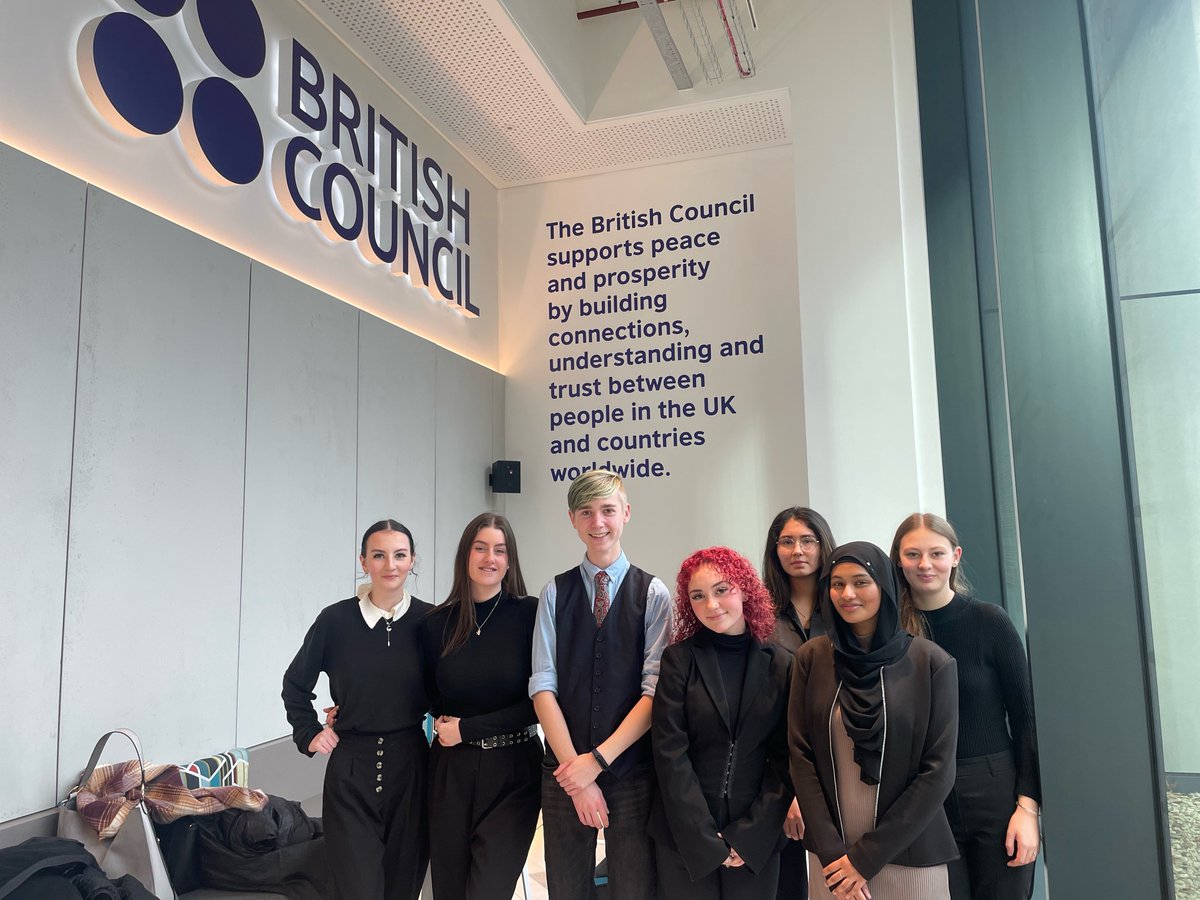 SheffPark_Acad's tweet photo. Sheffield South East VI Form students travelled to London yesterday to take part in a COP27 (Climate Change Conference) simulation event hosted by the British Council in London.
Read more about it here https://t.co/htZYPlWbSM
#COP27
@BritishCouncil
#COP27Simulation https://t.co/PMFOGBlPsp