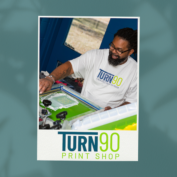 TurnNinety's tweet photo. Smiling Faces, Beautiful Places (and Beautiful Custom T-Shirts!)- Right South Carolina?! Visit our website, https://t.co/NfuQaRe4XC, to learn more about our custom screen printing shops! #shoplocalsc #shoplocalchs #colatown #screenprintingshop #turn90 https://t.co/jWakSukvtR