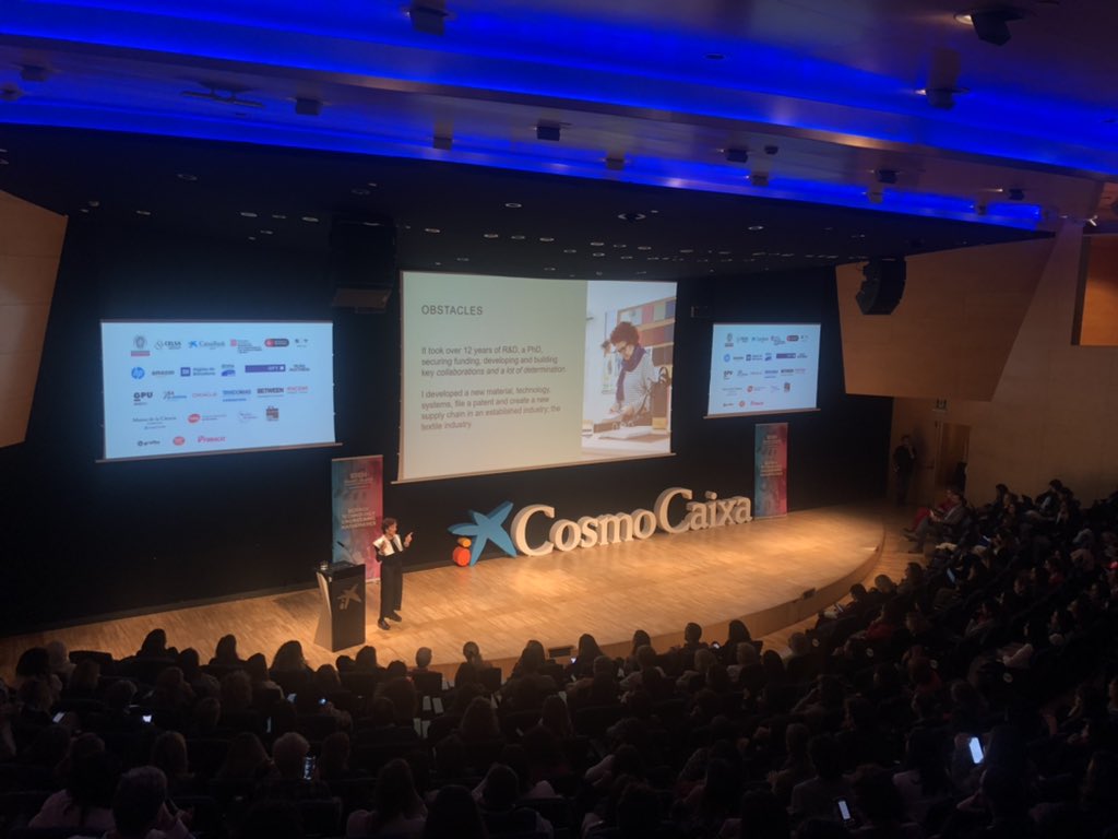 StemwomenEurope's tweet image. 👍🏻🌟#SWC22 . #Talks THE STEM WITH PURPOSE. TALK4 Circular Economy, con Carmen Hijosa, Founder and Chief Creative and Innovation Officer at Ananas Anam Ltd en @CosmoCaixa_CAT #Barcelona #economiacircular