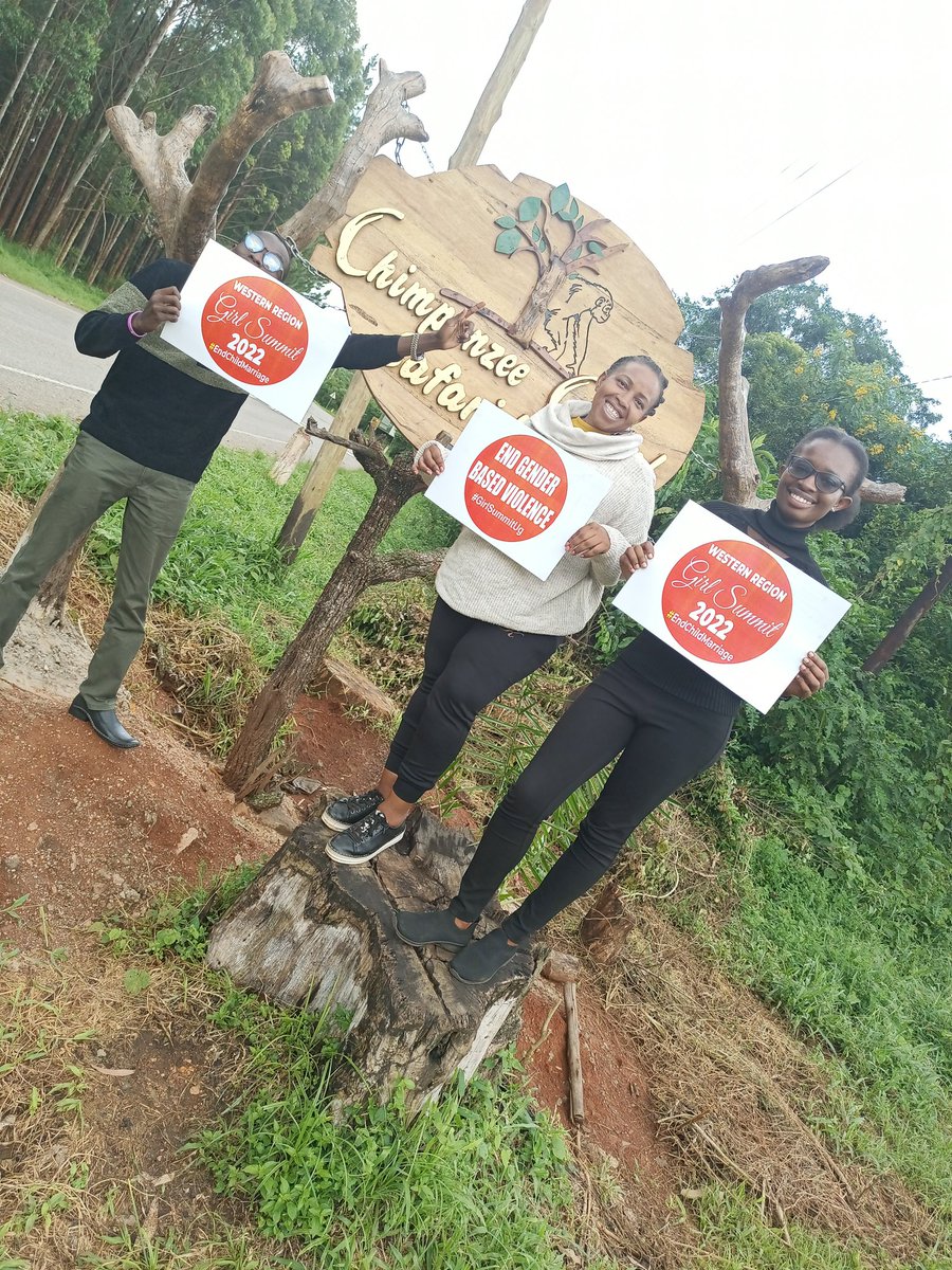 On the road with team leader <a href="/OwaCarol/">carol Owa</a> for the long awaited Western Region Girls Summit tomorrow in Kyenjojo district
We will convene all stakeholders for actionable plan to end child marriages 
#EndTeenagePregnacy
<a href="/Ninsiima_/">Moreen</a> <a href="/NabaggalaResty/">Resty Nabaggala</a>  <a href="/nankunda20/">Hope Nankunda</a>