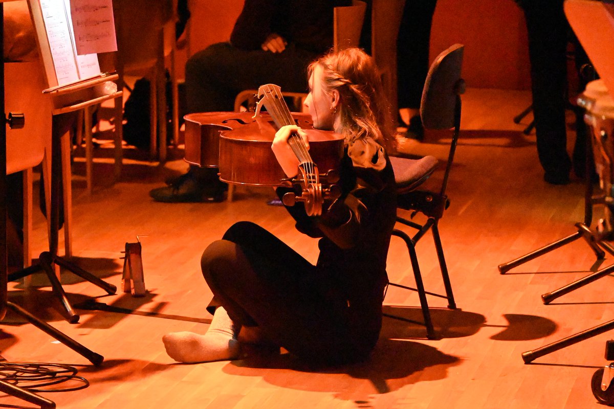marcinstanczyk's tweet photo. Unseen (2018) #premiere performance in Poland at the @amuzlodz @PWMedition @PWMedition1
#musiqueacousmatiqueinstrumnetale #fernflower https://t.co/jmPUEQWm44