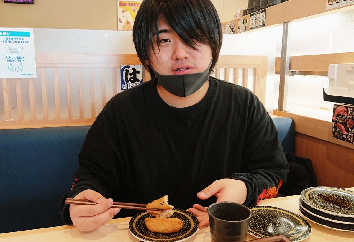 おいなり君、いなり寿司を食べる。 #gccx