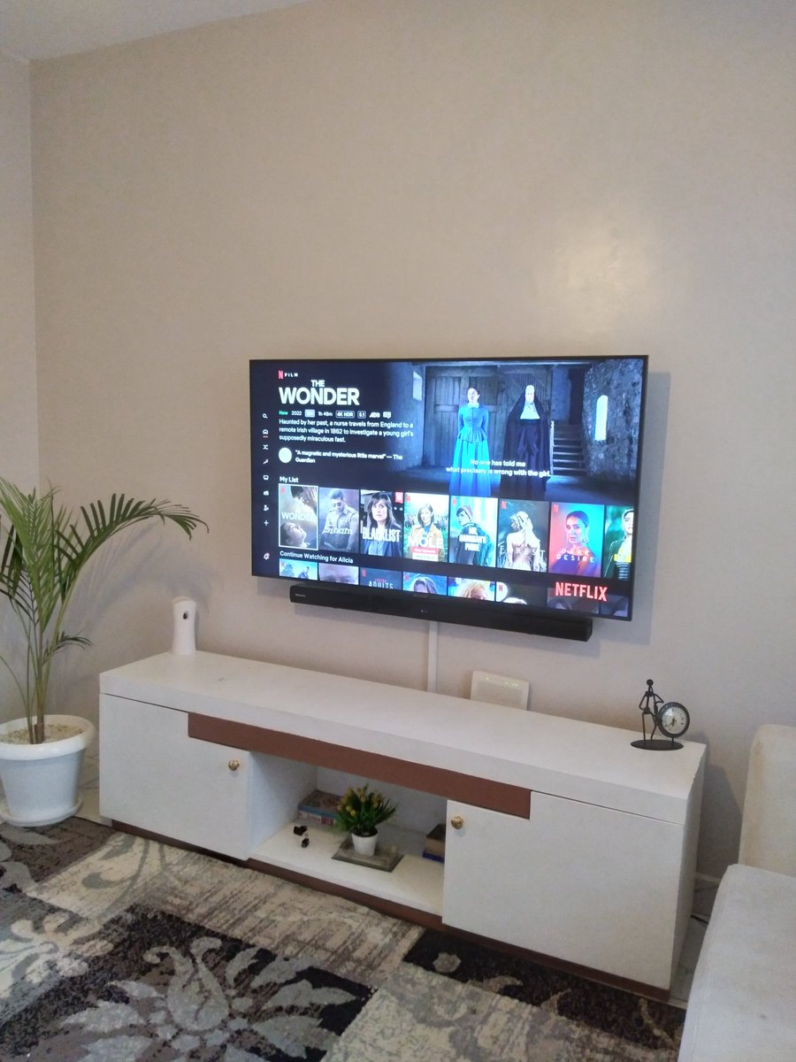 frankstvmountin's tweet photo. ☎️call/whatsapp 0729829670
For all your wall hangings installation

#tv #tvinstall #practicalsolutions #wallmountedtv #sound #soundbarmount #audiovisual #nairobitvmounting #kenyantrends #installers #instagood #love #picoftheday 

Mount with the best in Nairobi, ke🇰🇪 https://t.co/Ykl1FhKPcz