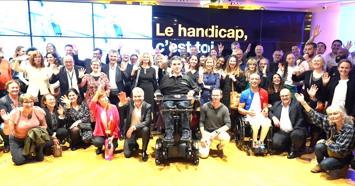 benoit de saintaubin (@bdesaintaubin) on Twitter photo Très belle soirée en l'honneur des salariés en situation de handicap @Orange ! #handicap #Seeph #Diversité 👍Merci pour cette énergie communicative, quelle richesse !
<a href="/ArmandGicqueau/">Armand Gicqueau</a> <a href="/FrederiqueBedos/">Frédérique Bedos</a> @Vilecerf
<a href="/Ge_Pellissier/">Gervais Pellissier</a>
<a href="/etchoungui/">Elizabeth Tchoungui</a> <a href="/ElassineMoez/">Moez EL ASSINE ▪ PLY</a> <a href="/AnnsoRubler/">Ann'So Rubler</a> Très belle soirée en l'honneur des salariés en situation de handicap @Orange ! #handicap #Seeph #Diversité 👍Merci pour cette énergie communicative, quelle richesse !
<a href="/ArmandGicqueau/">Armand Gicqueau</a> <a href="/FrederiqueBedos/">Frédérique Bedos</a> @Vilecerf
<a href="/Ge_Pellissier/">Gervais Pellissier</a>
<a href="/etchoungui/">Elizabeth Tchoungui</a> <a href="/ElassineMoez/">Moez EL ASSINE ▪ PLY</a> <a href="/AnnsoRubler/">Ann'So Rubler</a>