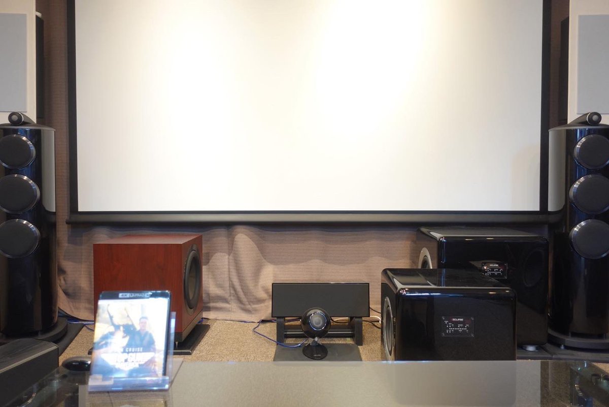 AVAC_tottoriten's tweet photo. アバック鳥取店

B&amp;W NEW700シリーズの703S3を期間限定で展示しております。

B＆Wのフラッグシップサブウーファーである、DB1Dも期間限定で試聴可能です。

#アバック鳥取店
#703S3
#db1d https://t.co/kVwf2C5sAF