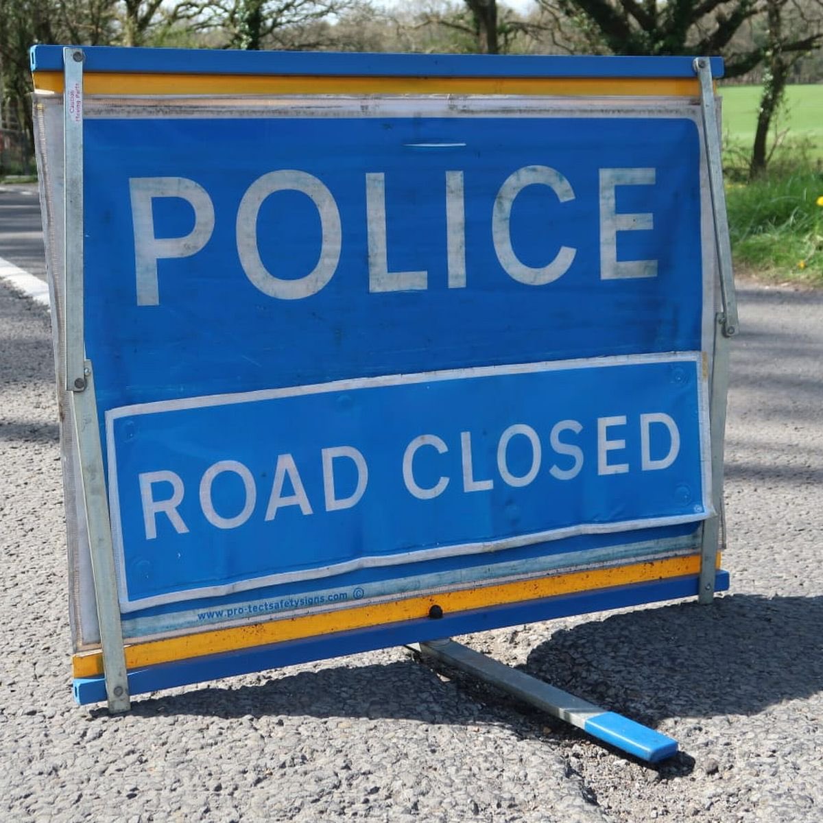 Northants_RPT's tweet photo. ⛔️ROAD CLOSED⛔️
A43 near #Bulwick North of #Corby due to a serious road traffic collision.
Closed at #Weldon through to A47 at #Duddington
@NorthantsSCIU @northantsfire @EMASNHSTrust https://t.co/OfONOOjehI