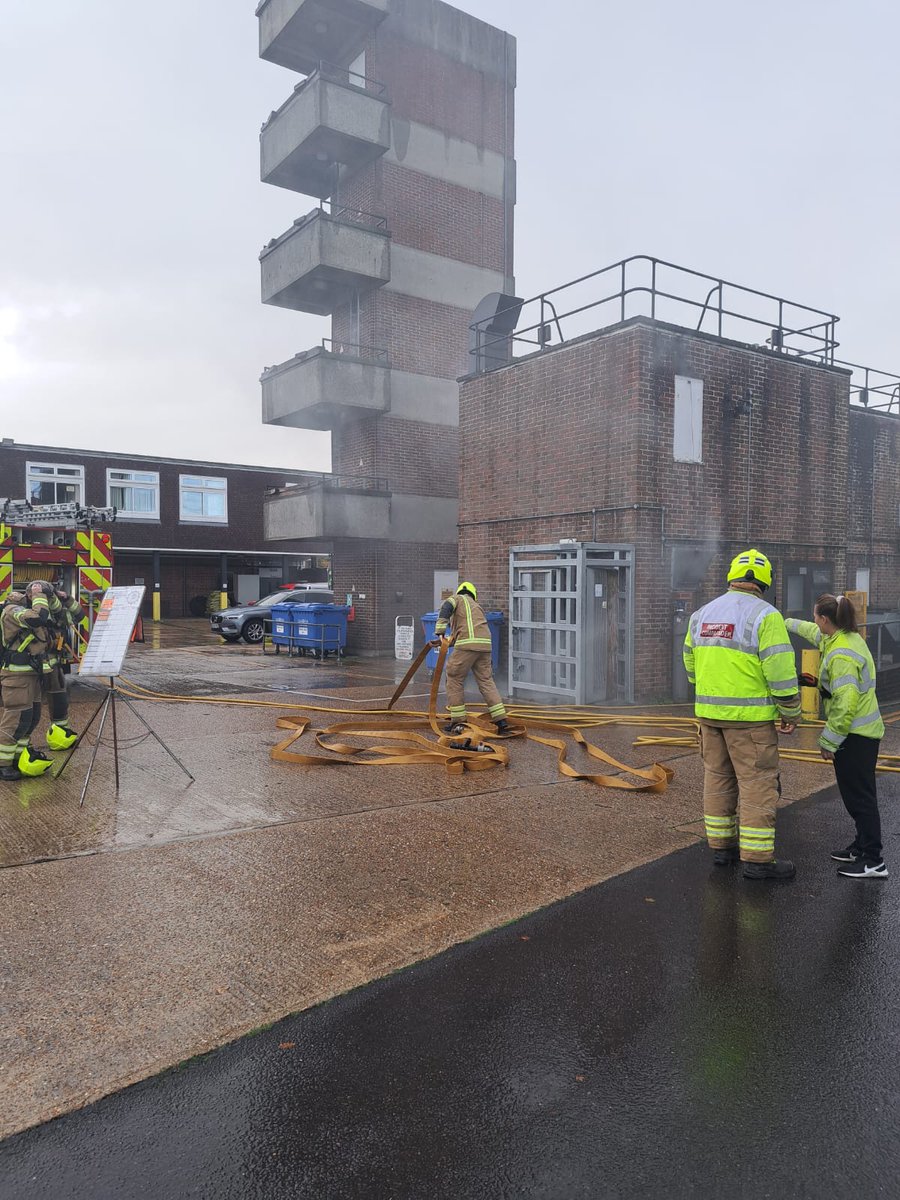 Yesterday our Day Crew attended <a href="/Horshamfire/">Horshamfire</a> to carryout a joint exercise with Black Watch and <a href="/AlistairGreen5/">Alistair Green</a> . CM Taylor took the lead in a scenario which saw Breathing Apparatus deployed to rescue 2 casualties with some fantastic command decisions made. #jointworking #BA