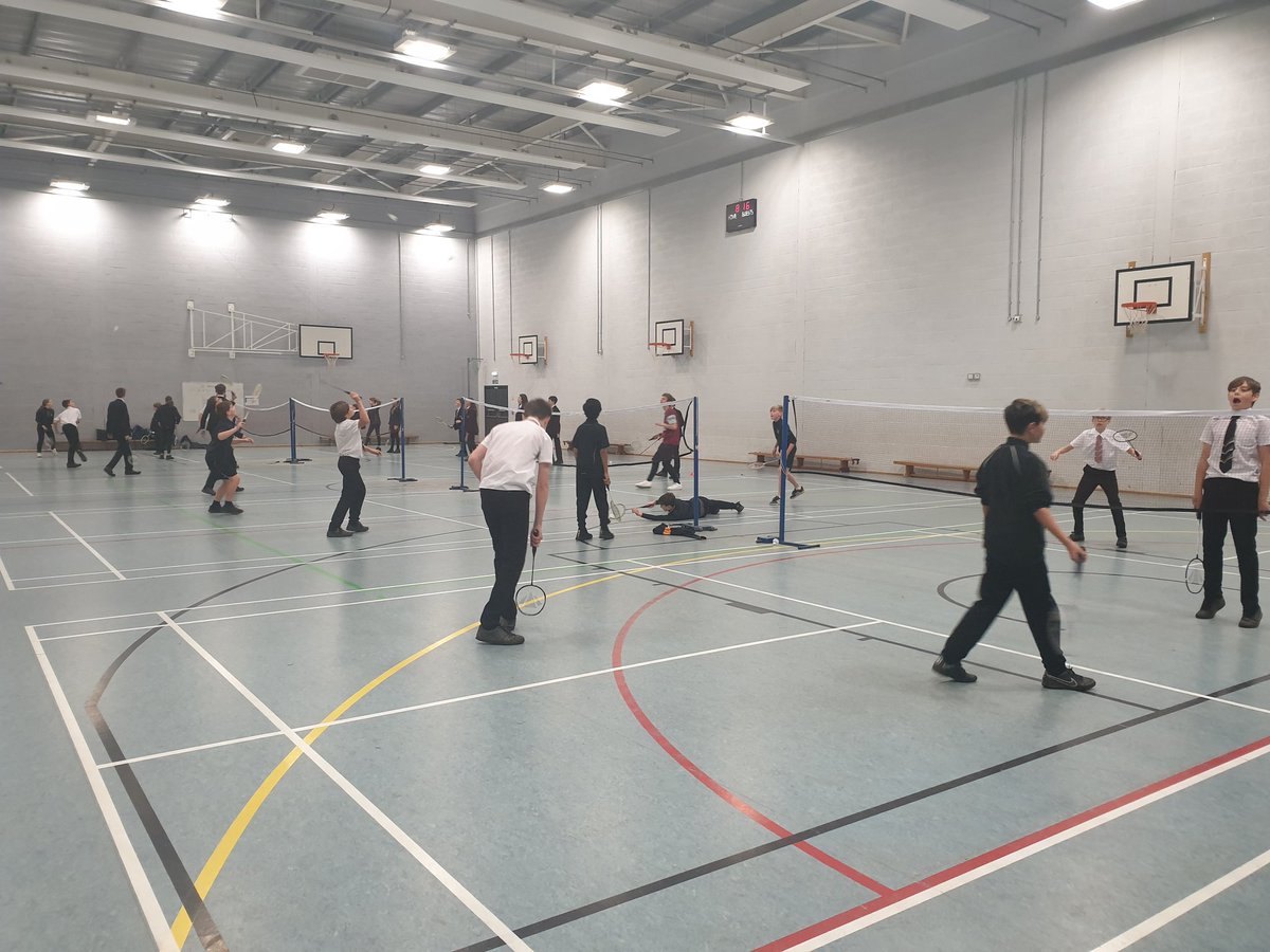 Busiest Badminton Club ever!🏸🏸🏸 Last club for 2 weeks. Badminton is back on Thursday 8th December😊