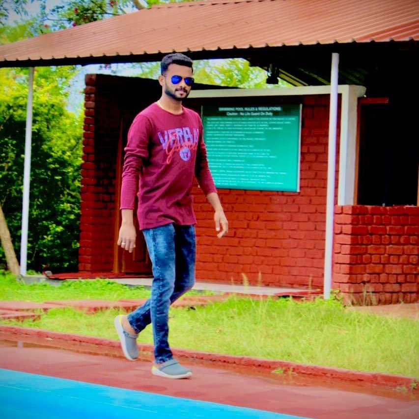 JeevamahendranP's tweet photo. #NewProfilePic https://t.co/DqsMGnxGhi
