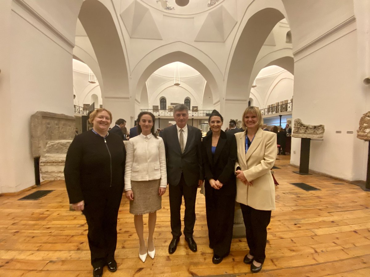 Ministrstvo za obrambo RS tweet media