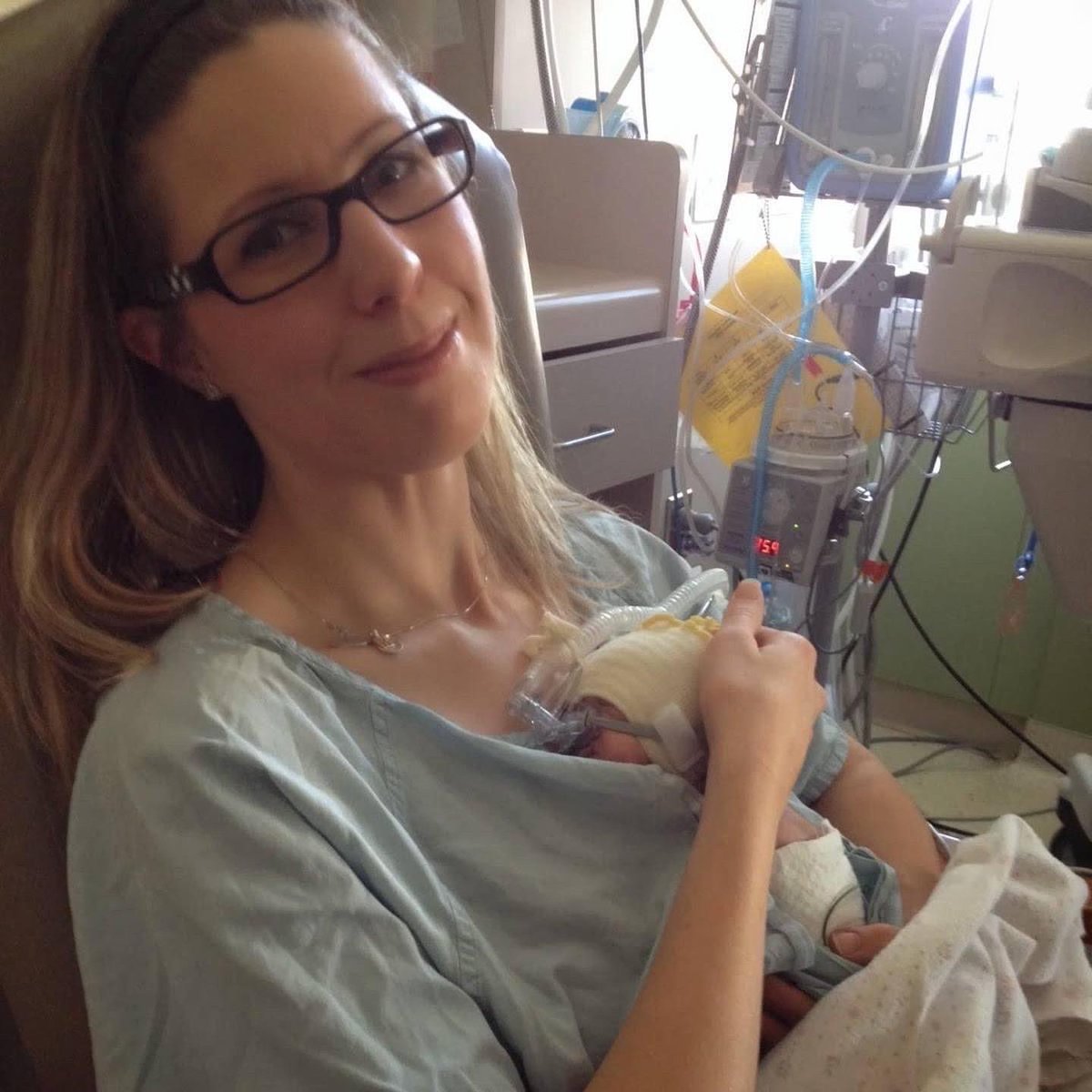 Mme Pamela tweet media