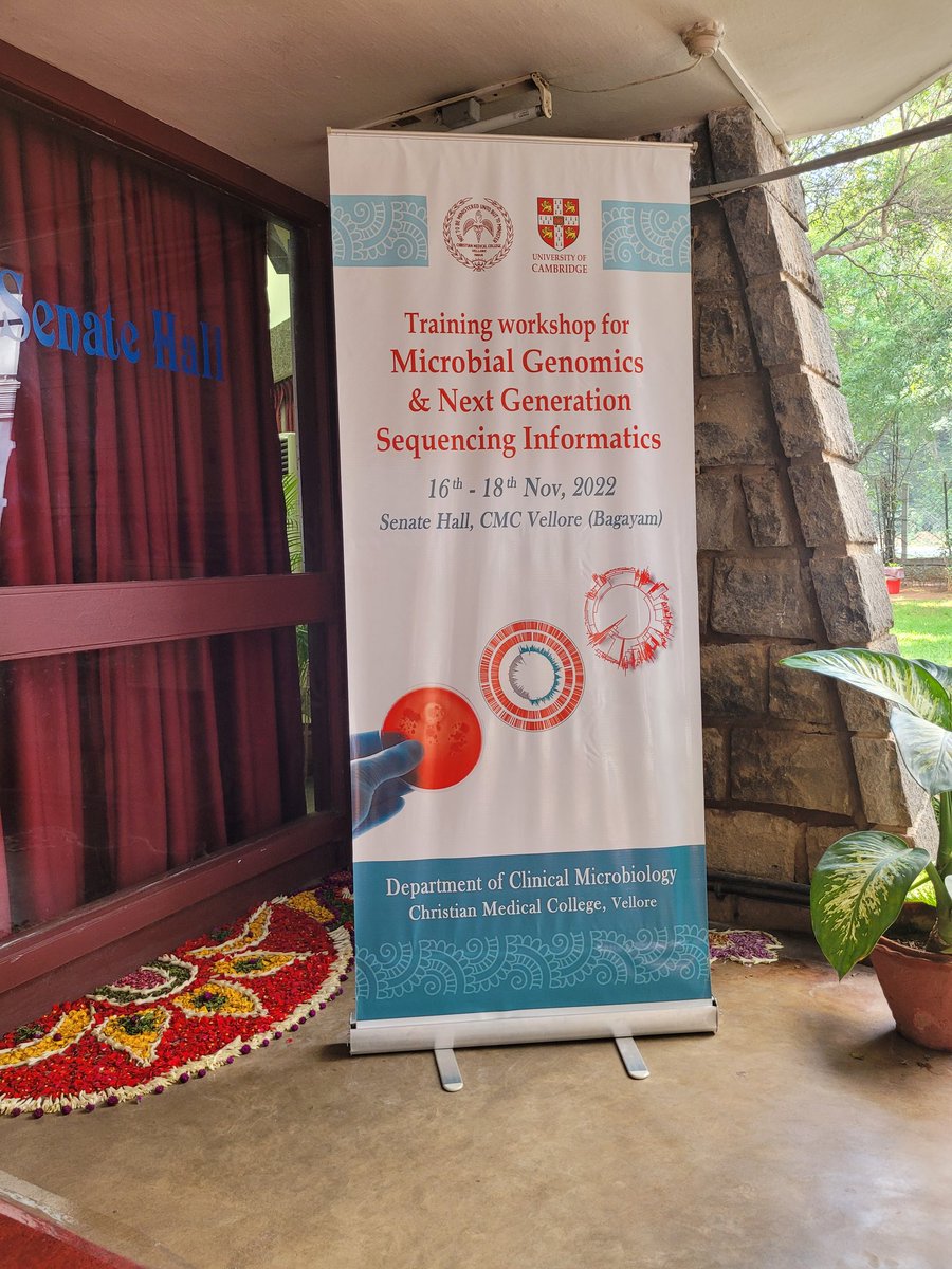 An amazing welcome for our #ngs #bioinformatics workshop at <a href="/cmcvelloreoff/">CMC Vellore</a> with <a href="/ellimylona01/">Elli Mylona</a> <a href="/Joana41968309/">Joana</a> Thanks <a href="/vbalaji7/">balaji Veeraraghavan</a>  for hosting us and <a href="/jobinjjacob/">Jobin Jacob</a> for your help with organising the event.