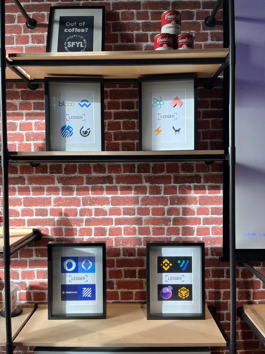 Ledger's tweet image. Welcome to Vierzon! 

Ledger produces and ships our hardware products from here.

In the next two days, we will be hosting the LedgerOp3n Developer Experience for developers from all around the world. 

Top projects will be presented at Ledger Op3n in Paris on Dec 7th!